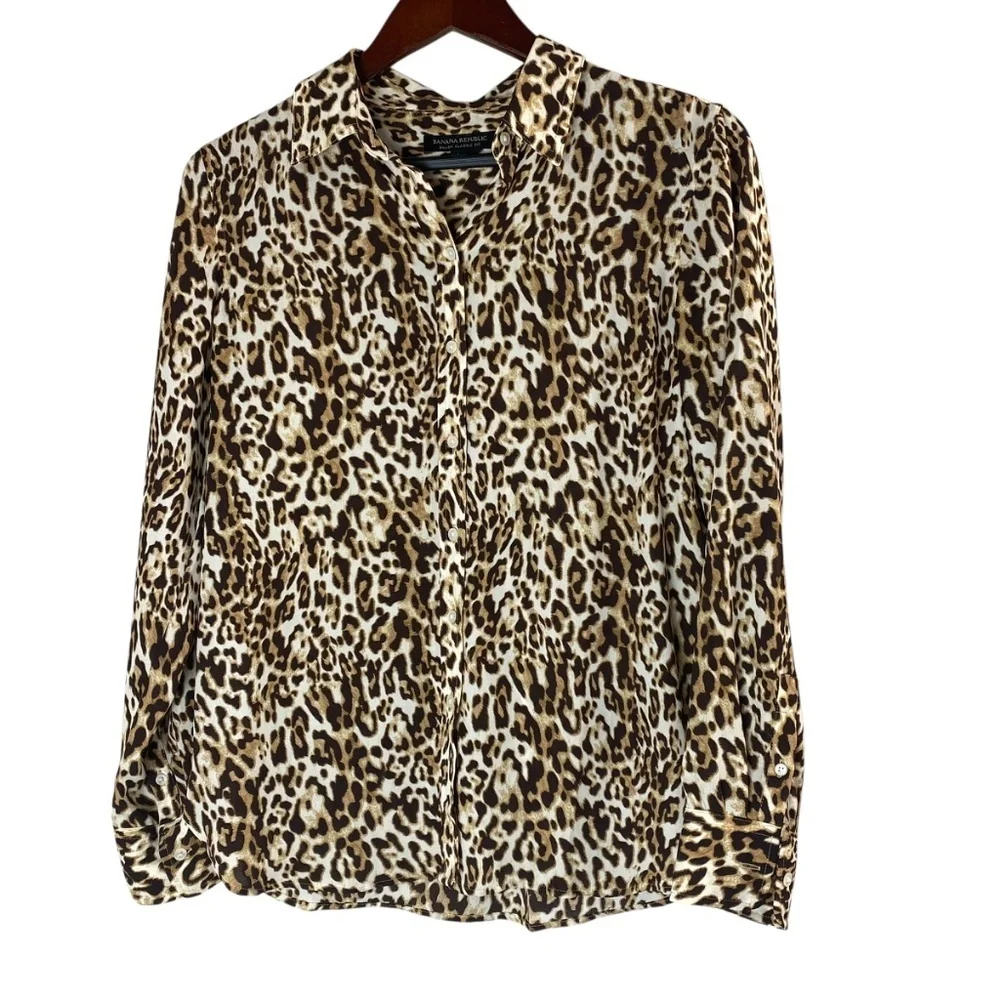 BANANA REPUBLIC Lot x2 Dillon Shirt in Leopard and Daisy Floral Size S and XS - Picture 2 of 12
